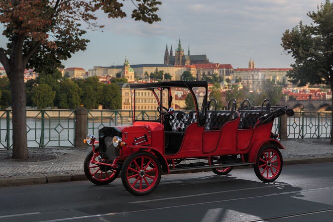 1 hour Old timer Convertible Prague Sightseeing Tour - Prague In One Hour: Why This Old Timer Convertible Works