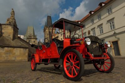 1 hour Old timer Convertible Prague Sightseeing Tour - Price and Value: $193.57 Per Group Can Make Sense