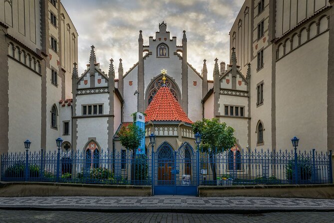 2-Hour Old Town and Jewish Quarter Tour in Prague - Key things to notice before you go