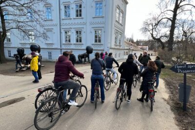 3-hour Complete Prague Bike Tour - Meeting at Michalská at 10:00: The Setup That Gets You Rolling