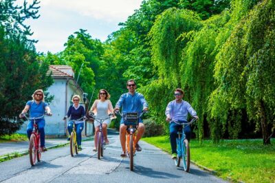7 BEST VIEWS - PRAGUE eBIKE TOUR - Schönborn Palace and St Nicholas Church: easing into the historic side