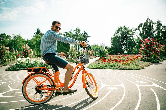 7 BEST VIEWS - PRAGUE eBIKE TOUR - Prague Castle: major sights, less strain, better timing