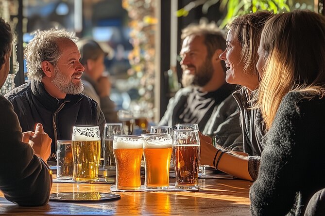 Alternative bar tour with dinner in the art district - 5pm to steampunk: what the tour is really like