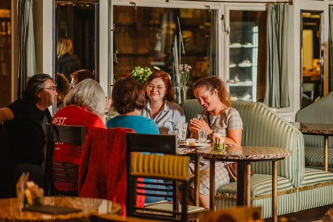 Award-Winning Prague Evening Old Town Food and Drink Tour - Why this Prague evening tasting feels like a real plan