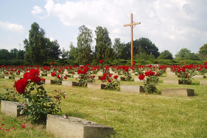 Bus Tour to Terezín from Prague - The Bus Ride to Terezín: Get Context Before You Arrive