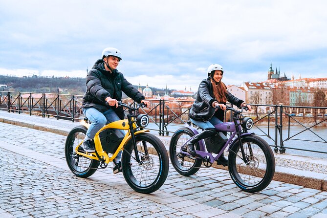 E-BIKE TOUR: 10 Must-See Landmarks & Viewpoints in Prague 1-8per. - Letná Beer Garden and Letná Park: The Skyline Part You Can’t Fake