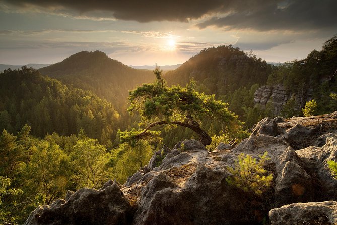 Elbe Canyon & Narnia Movie Locations Day Trip - How the walking pace works when conditions get rough
