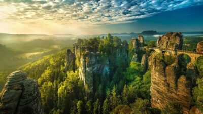 From Prague: Bohemian & Saxon Switzerland Iconic Day Trip - Bastei Bridge: The First Big View and the Easiest Entry