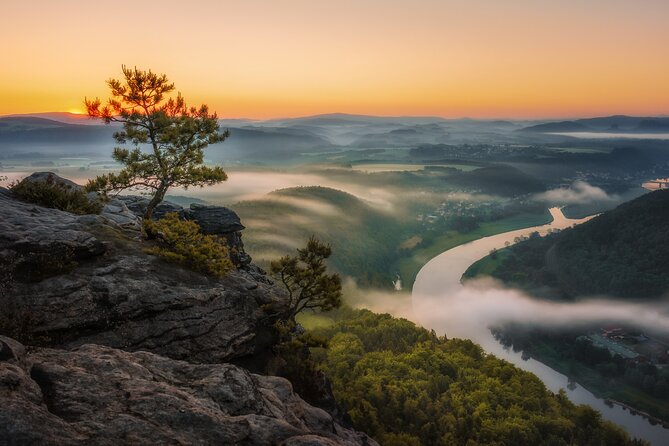 From Prague: Bohemian & Saxon Switzerland Small-Group Hike - Start Smart: Prague hotel pickup and the comfortable drive north