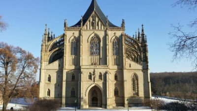 From Prague: Half-Day Coach Tour to Kutná Hora - Meeting Point on Parížská Street: Yellow Kiosk, Easy Start