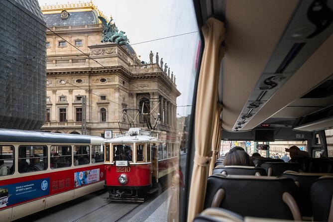Full-Day Prague Tour with Prague Castle, Lunch and Vltava Cruise - How the Day Flows (and why it works)