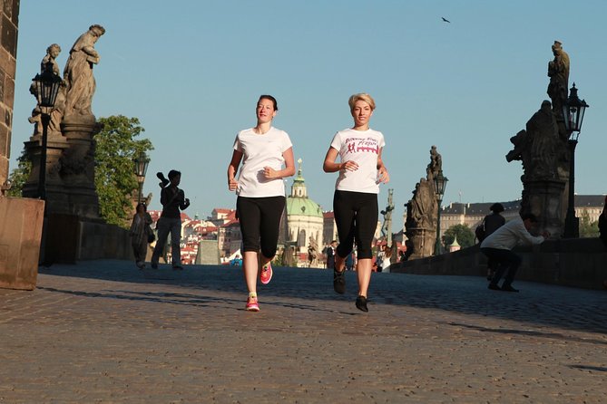 Guided Sightseeing Running Tour in Prague (9-12K) - Key things you’ll notice on the run