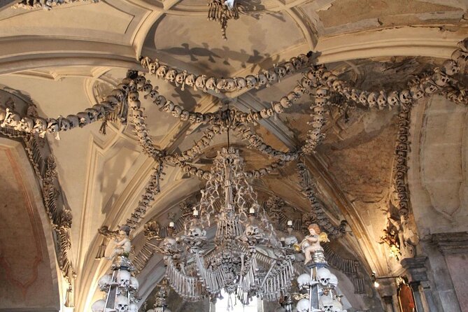 Half Day Trip to Kutna Hora and Bone Church from Prague - Key things to know before you go