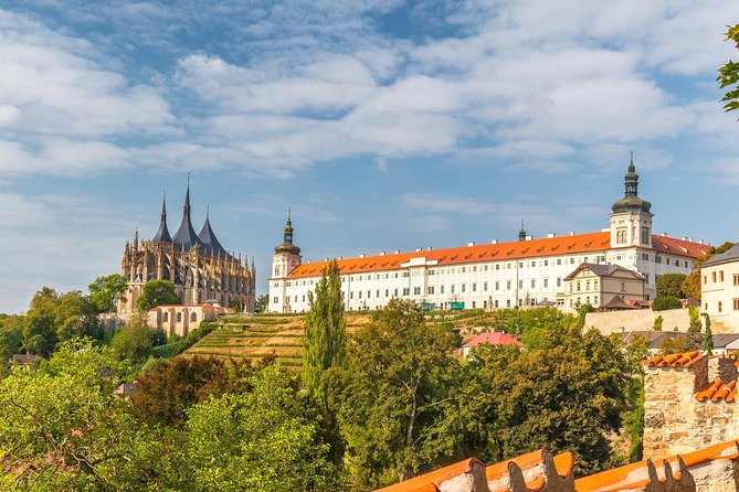 Half Day Trip to Kutna Hora and Bone Church from Prague - Stop 1: St. Barbara’s Cathedral in about 30 minutes