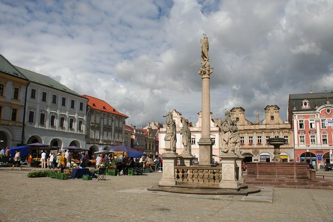 Half Day Trip to Kutna Hora and Bone Church from Prague - Kutná Hora free time: shopping windows and walking plans