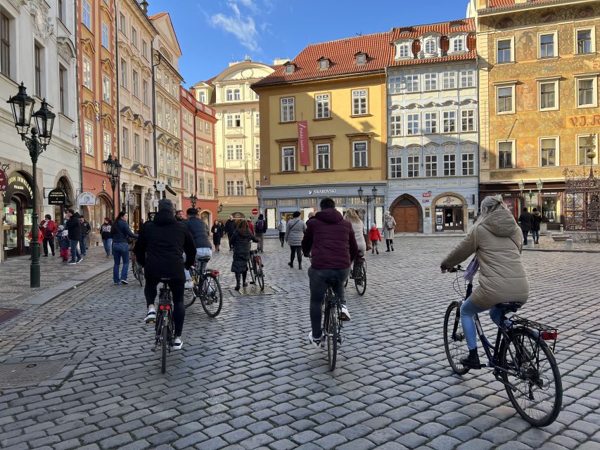 Hidden Prague Bike Tour - Bike comfort and practical riding tips for Prague streets