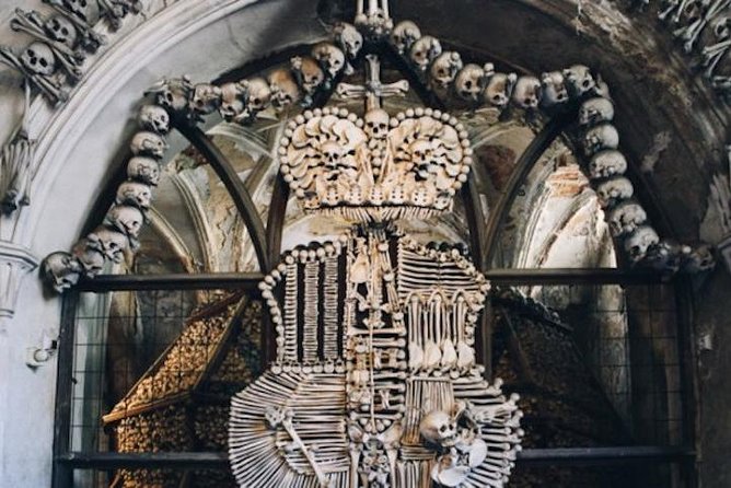 Kutna Hora Day Tour Including Sedlec Ossuary from Prague - Train time and your built-in snack window