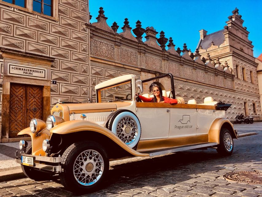 Prague: 1.5–Hour Vintage Car Tour - Comfort and weather: heated seats, blankets, and quick roof changes