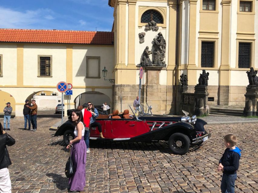 Prague: 1-Hour Private Tour in Vintage Car - Should you book this Prague private vintage car tour?