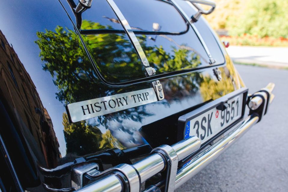 Prague: 1-Hour Private Tour in Vintage Car - The 1-hour route: Prague’s main monuments, in a logical story arc