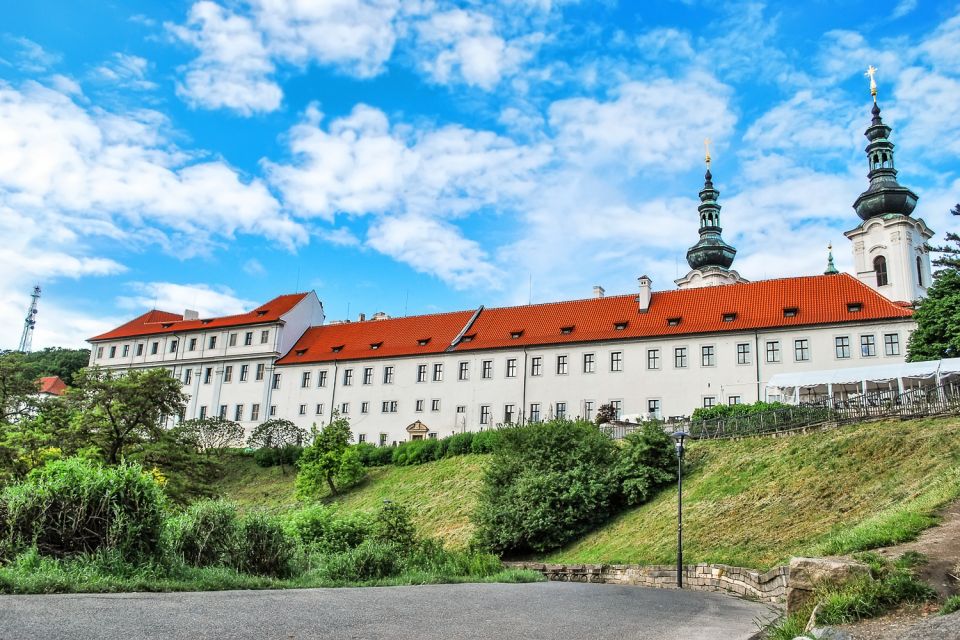 Prague: 4-Hour Segway and Scooter Tour with Lunch and Drinks - Old Town and the Jewish Quarter: Synagogue History and the Astronomical Clock Moment