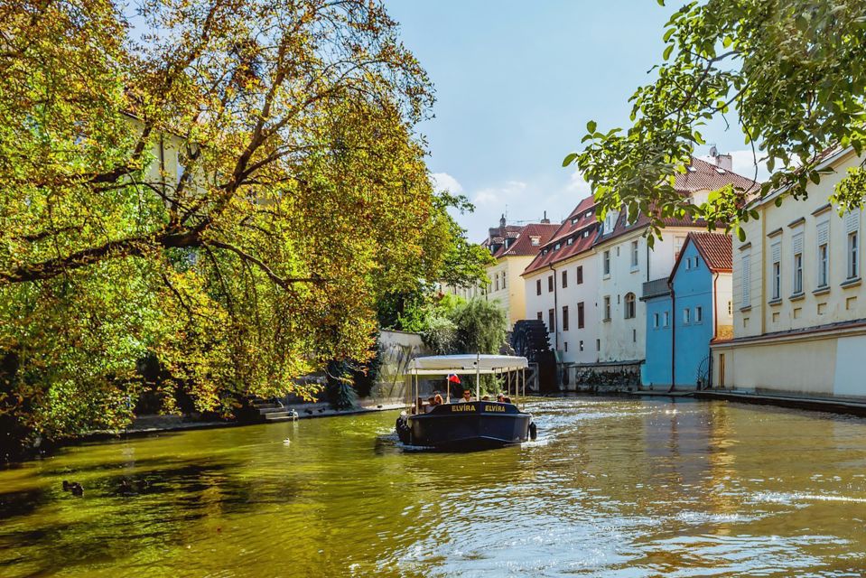 Prague: 45-Minute Sightseeing Cruise to Devil's Channel - Price and value: what $25 buys you on the river