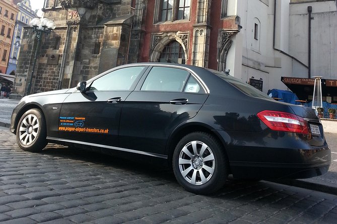Prague Airport Private Departure Transfer - Who should book this transfer (and who might think twice)