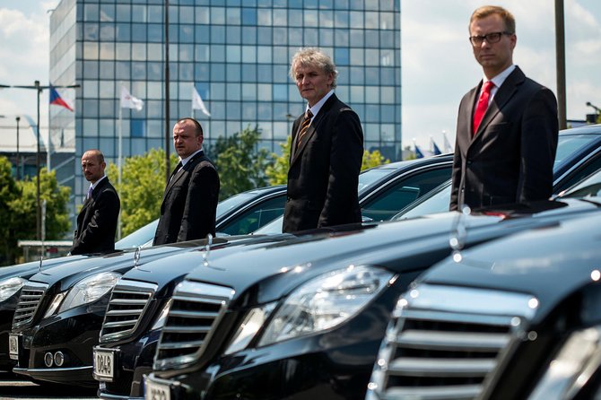 Prague Airport Private Departure Transfer - The car ride: air-conditioning, clean vehicles, and small comforts