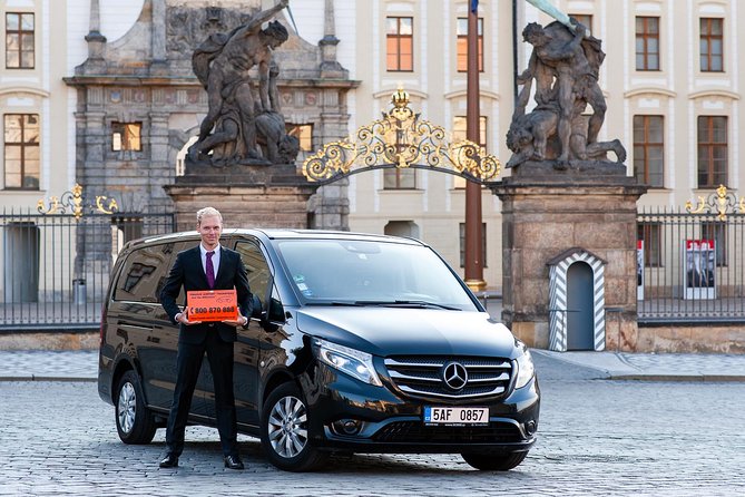 Prague Airport Shared Arrival Transfer - Timing and luggage limits: the stuff that can make or break your day
