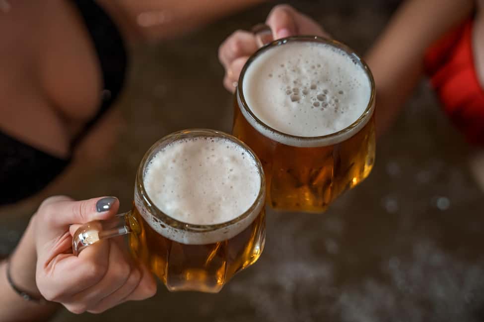 Prague: Beer Spa Experience with Unlimited Beer and Sauna - Sauna + hot-cold rhythm: how people actually get that reset