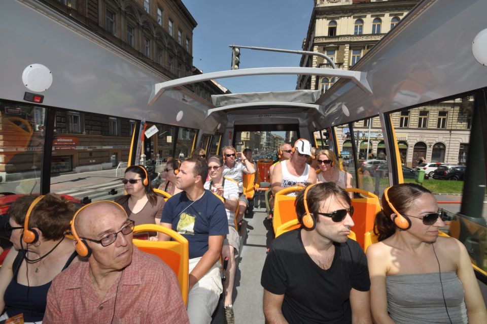 Prague: Big Bus Hop-on Hop-off, Castle Tour and River Cruise - Old Town Square and Charles Bridge views via Kampa Park