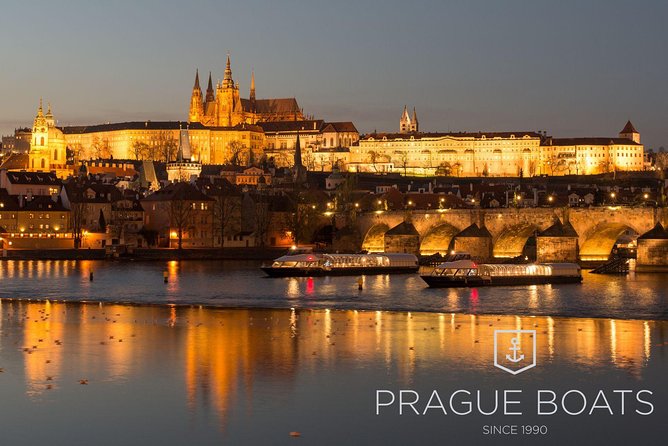 Prague Boats 3-hours Crystal Dinner Cruise - Where You Meet and How to Board Smoothly