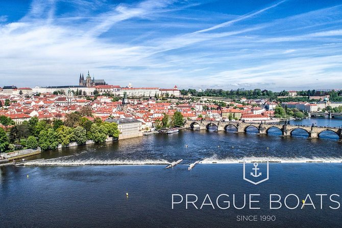 PRAGUE BOATS: 50-Minute Sightseeing Cruise - Choosing inside vs outer deck: your view depends on your seat