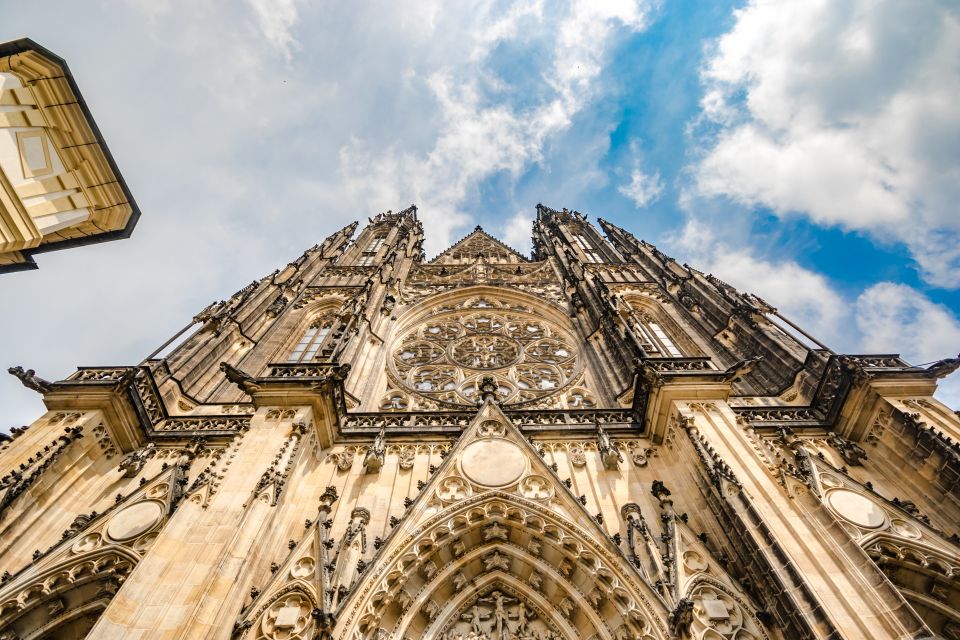Prague Castle 2.5-Hour Tour Including Admission Ticket - Old Royal Palace and Vladislav Hall: Where Court Life Comes Through