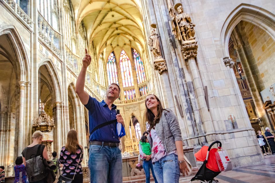 Prague Castle 2.5-Hour Tour Including Admission Ticket - St. George’s Basilica: A Short Visit With a Strong Focus