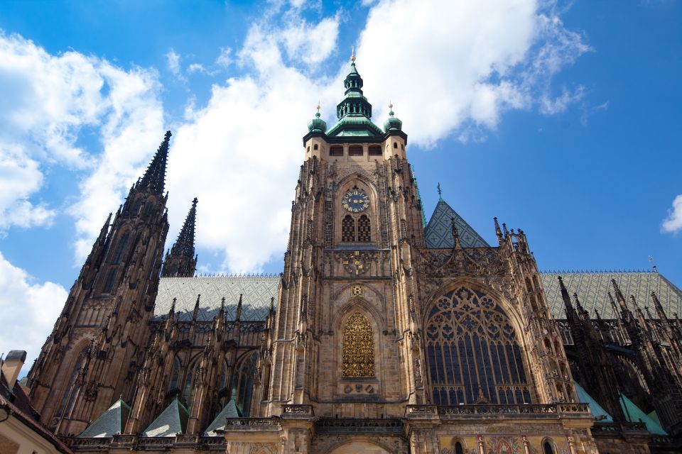 Prague Castle & Castle District: 2-Hour Guided Tour - St. Vitus Cathedral and St. George’s Basilica: What to Look For