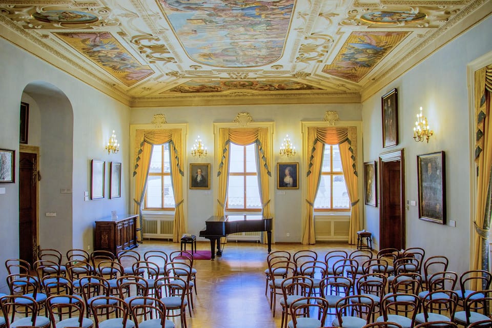 Prague Castle: Midday Classical Concert at Lobkowicz Palace - Finding Lobkowicz Palace and Planning Your Timing