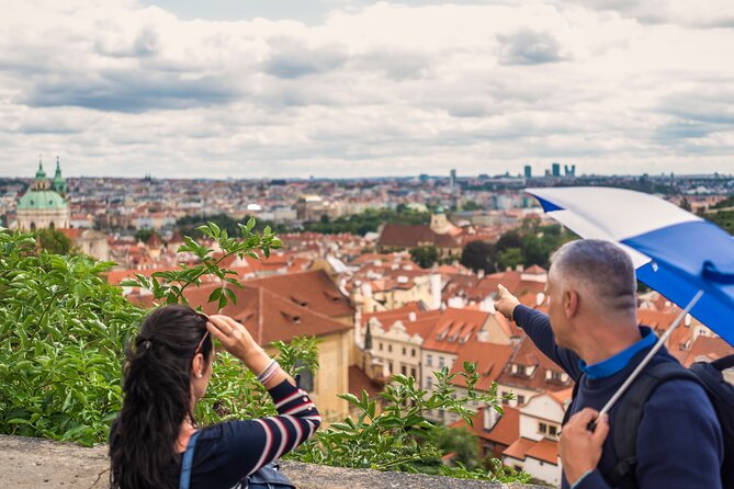 Prague Castle Tour Including Admission Ticket - 2.5 Hour - How the pacing feels in real crowds (and what to do if you hate rushing)