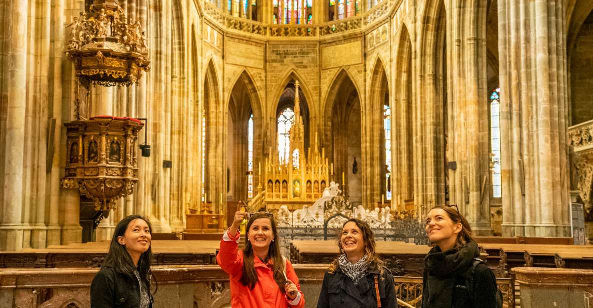 Prague: Castle Tour with Local Guide and Entry Ticket - Key things to watch for on this tour