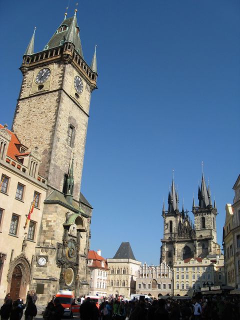 Prague City: 1-Hour Orientation Tour by Bus - Key things that make this tour work
