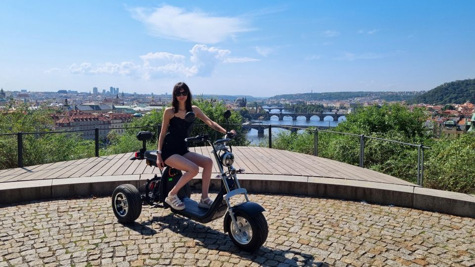 Prague: City Highlights Guided Electric Trike Tour - Why an electric trike is a smart way to see Prague fast