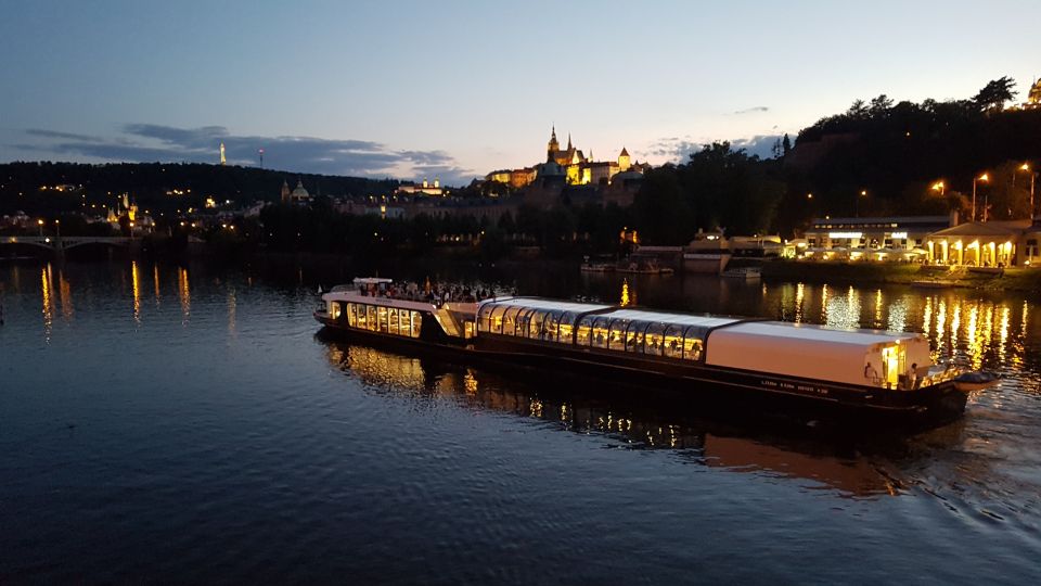 Prague: City Tour and Dinner Cruise with Hotel Pickup - The 3-hour Vltava cruise: Prague Castle, Charles Bridge breeze, and more