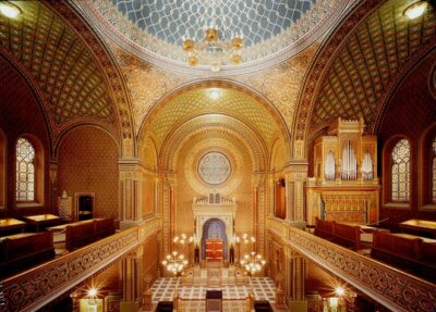Prague: Classical Concert in the Spanish Synagogue - Musicians and sound: what the performance feels like in real life