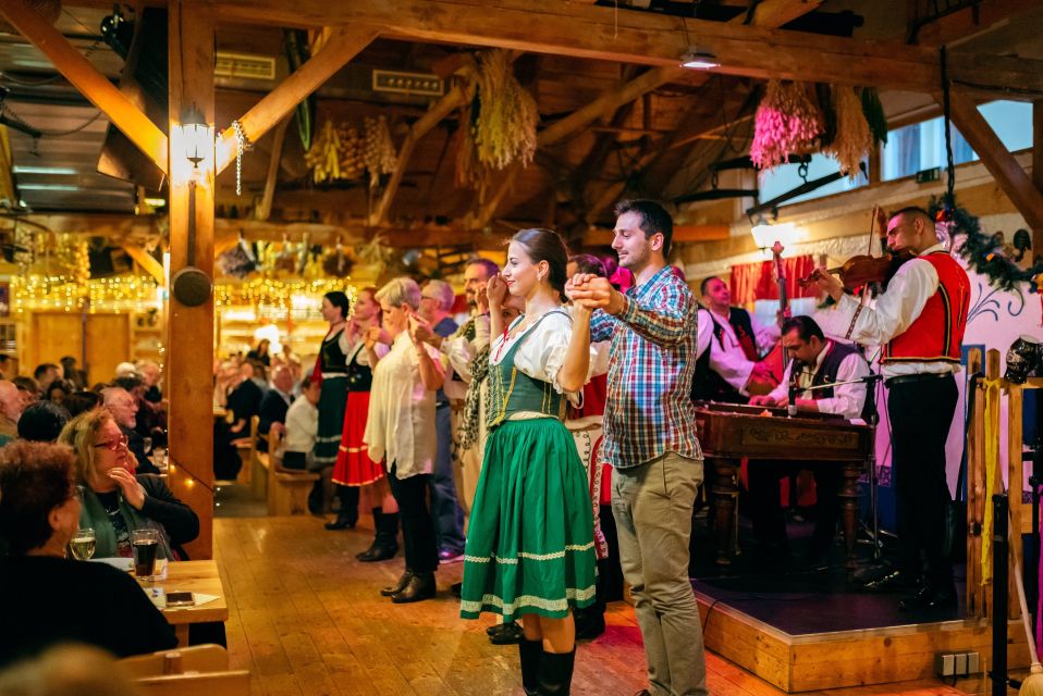 Prague: Folkloric Dinner Show with Unlimited Drinks - Where this experience shines (and where it might not)
