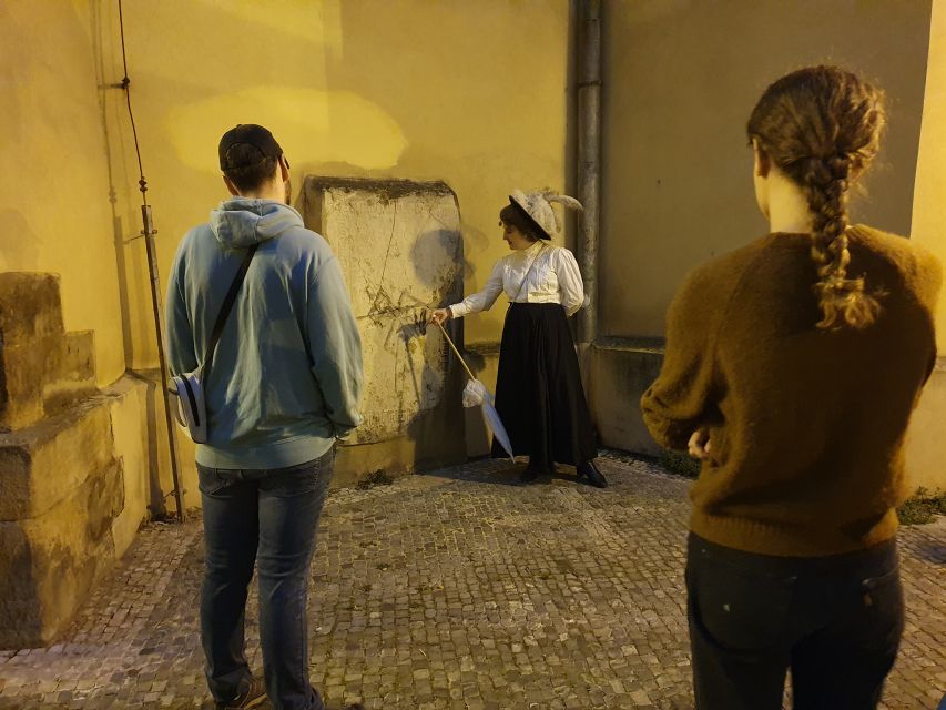 Prague: Ghost Tour - Convent of St. Agnes and the monastery stop: quiet places with heavy themes