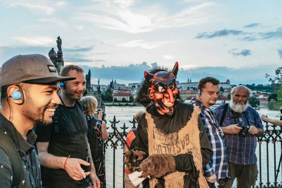 Prague: Ghost Walking Tour Where Legends Come To Life - What this tour does with Prague’s spooky side