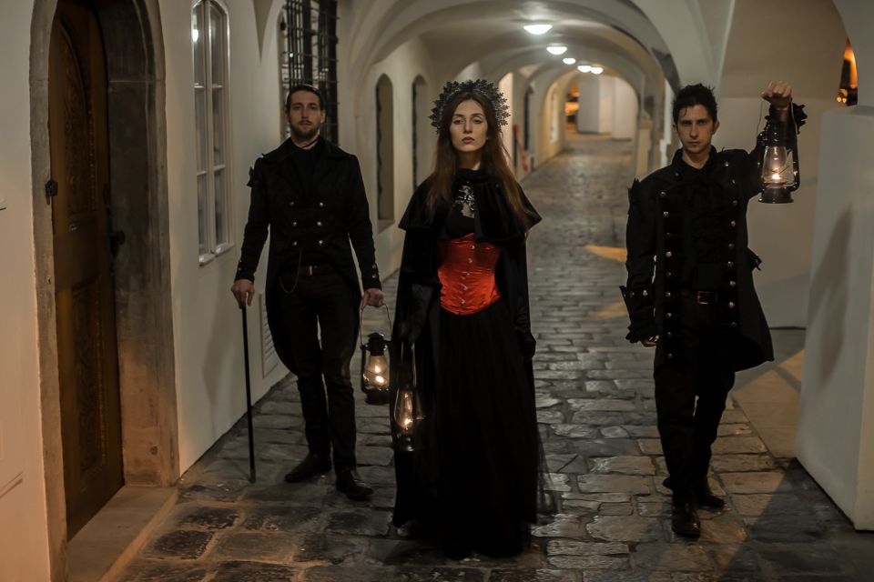 Prague: Ghosts and Legends Nighttime Guided Walking Tour - FAQ