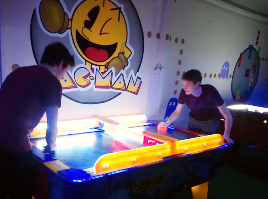 Prague: Glow Golf Mini Golf Game by UV Light - Where This Fits in Your Prague Plan