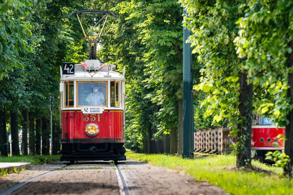 Prague: Hop-on Hop-Off Historical Tram Ticket for Line 42 - Riding Prague’s Line 42 on real historic trams