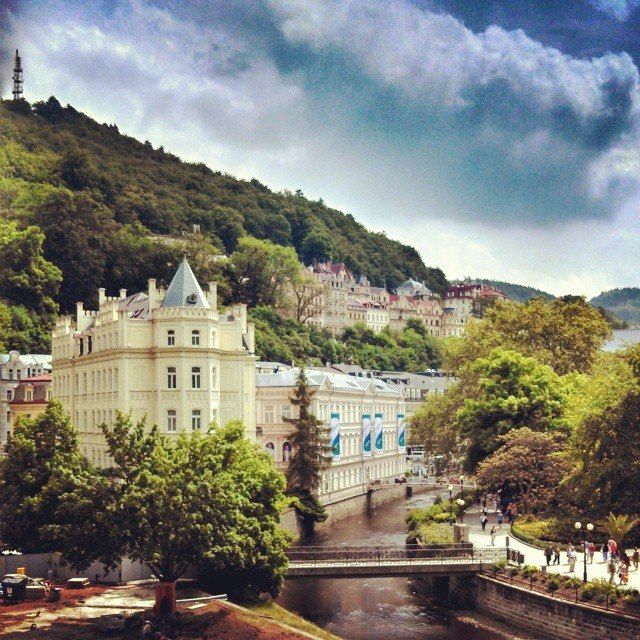 Prague: Karlovy Vary Day Trip with Watchtower and Funicular - The Guided Town Walk: Colonnades, History, and a Big Geyser Moment